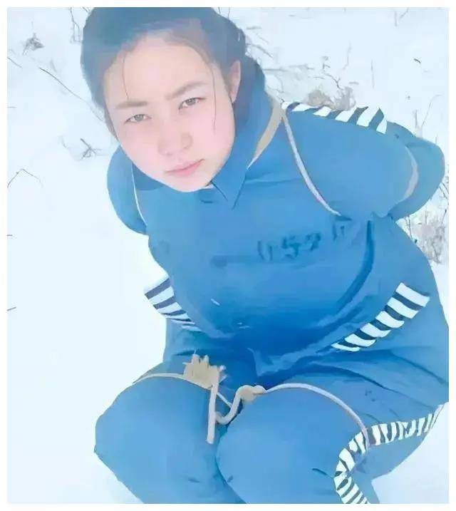 犯罪少女手机版狱中少女电脑版下载-第2张图片-太平洋在线下载